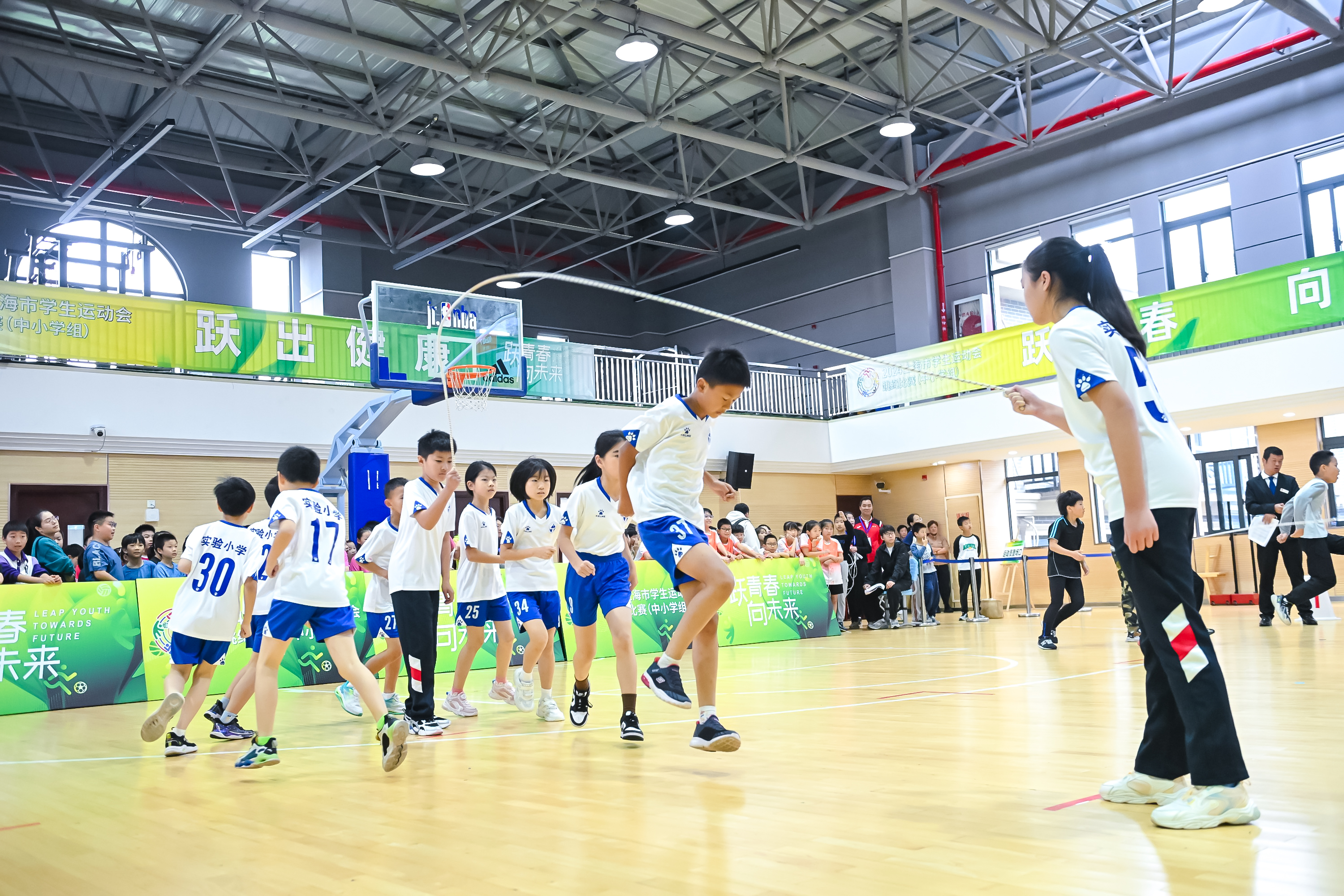 全国跳绳锦标赛，儿童与青少年的运动热潮的简单介绍